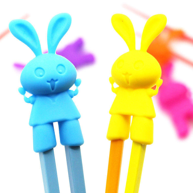 Trẻ em có thể tái sử dụng silicone Cartoon Learning Đũa với người giữ