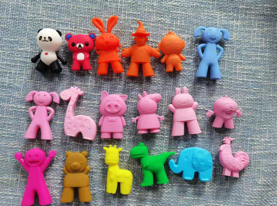 Trẻ em có thể tái sử dụng silicone Cartoon Learning Đũa với người giữ