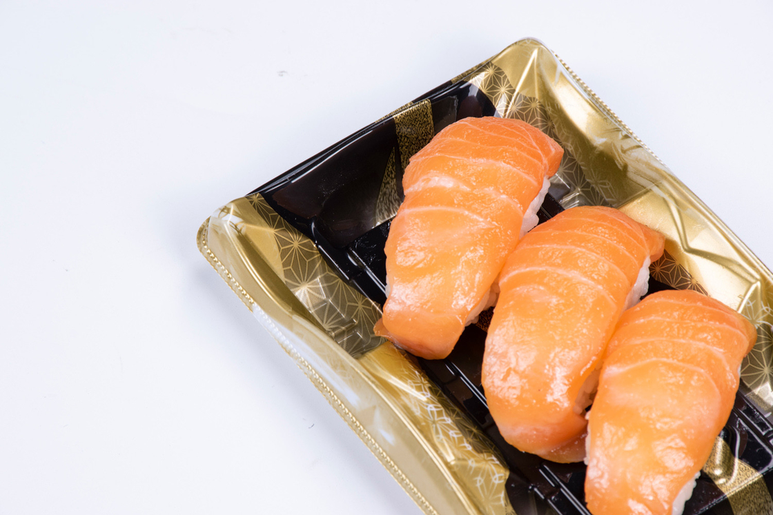 Thùng chứa sushi dùng một lần với nắp Quảng trường Thùng chứa thực phẩm mang ra khay sushi